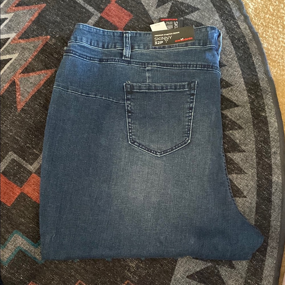 Avenue Skinny Jeans